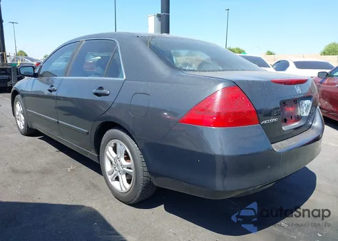 2006 Honda Accord 2.4 Se из США, поврежденный, VIN 1HGCM56346A175484